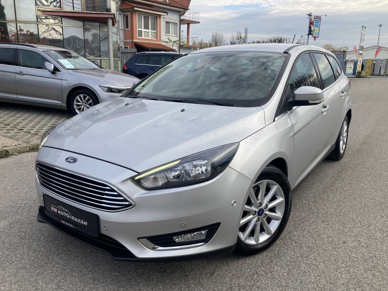 Ford Focus Kombi 1.5 EcoBoost Titanium A/T
