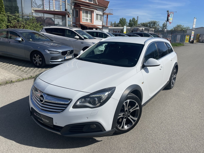Opel Insignia ST 2.0 CDTI 163k Country Tourer AT6
