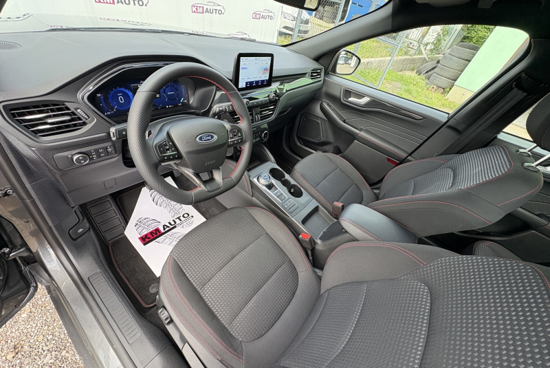 Ponuka / Ford Kuga 2.0 TDCi EcoBlue 120k ST-Line A/T AWD