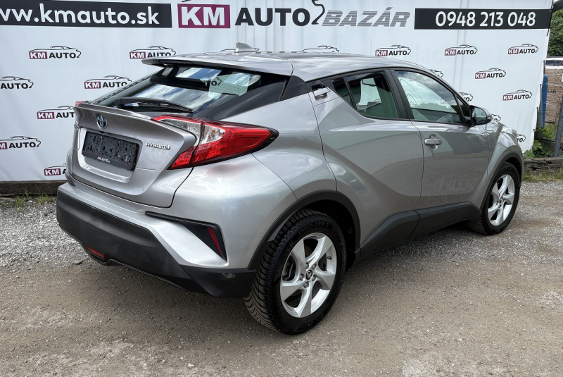 Ponuka / Toyota C-HR 1.8 Hybrid Style E-CVT