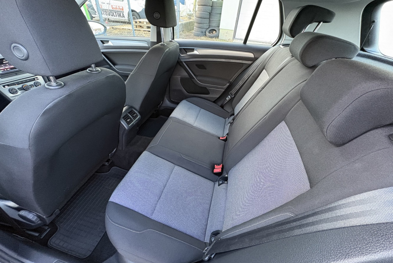 Ponuka / Volkswagen Golf 1.2 TSI BlueMotion Technology Trendline