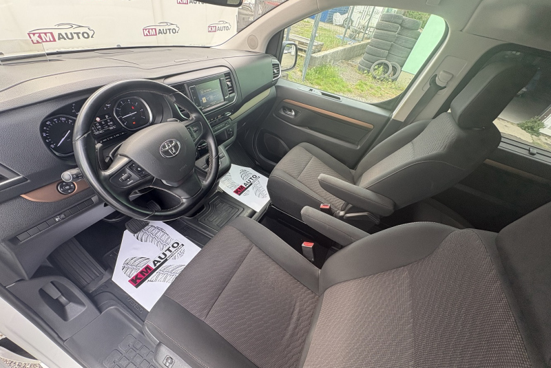 Ponuka / Toyota Proace Verso 2.0 D-4D, 8-Miest, SR