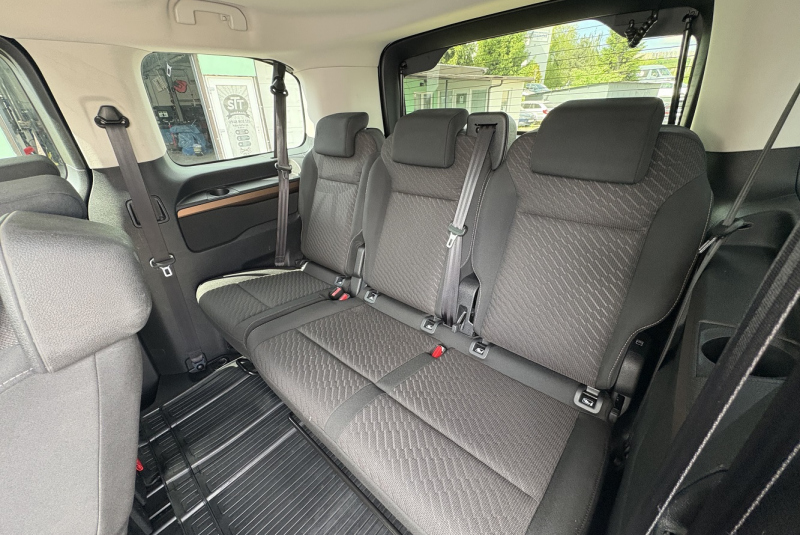 Ponuka / Toyota Proace Verso 2.0 D-4D, 8-Miest, SR
