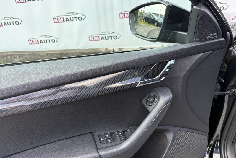Ponuka / Škoda Octavia Combi 2.0 TDI DPF RS DSG