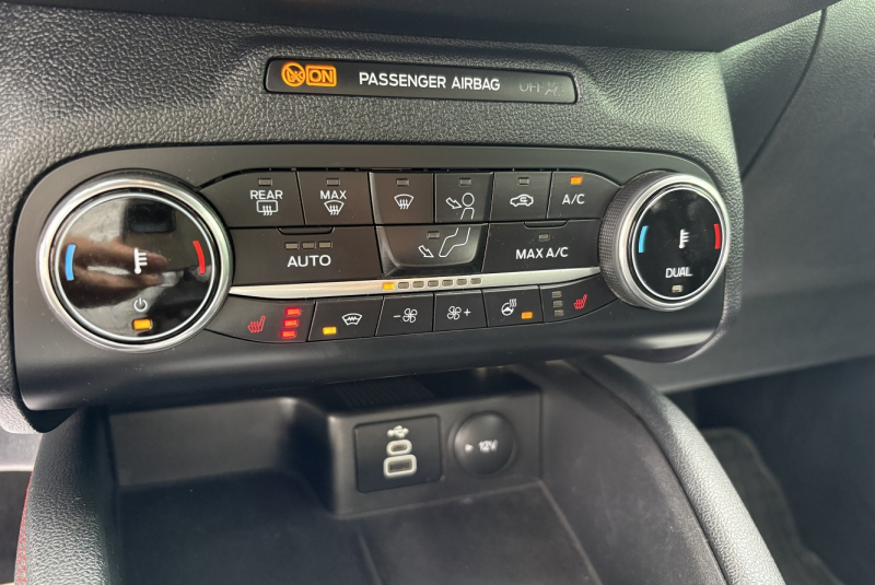 Ponuka / Ford Kuga 2.5 Duratec HEV 190k ST-Line X eCVT