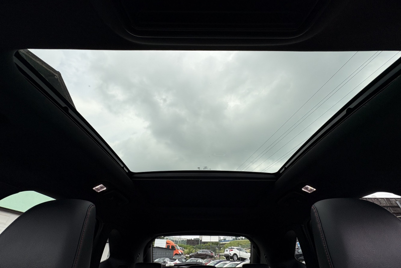 Ponuka / Ford Kuga 2.5 Duratec HEV 190k ST-Line X eCVT