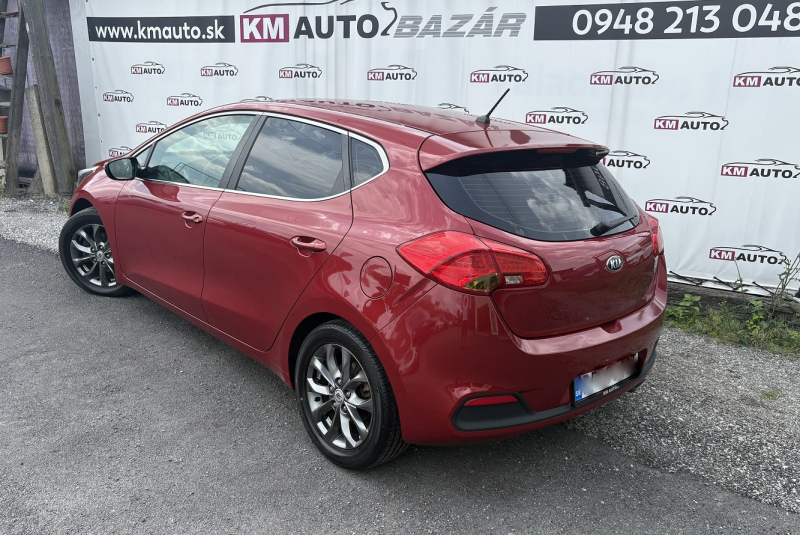 Ponuka / Kia Cee´d 1.4 CVVT LX/Silver