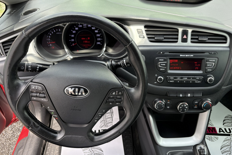 Ponuka / Kia Cee´d 1.4 CVVT LX/Silver