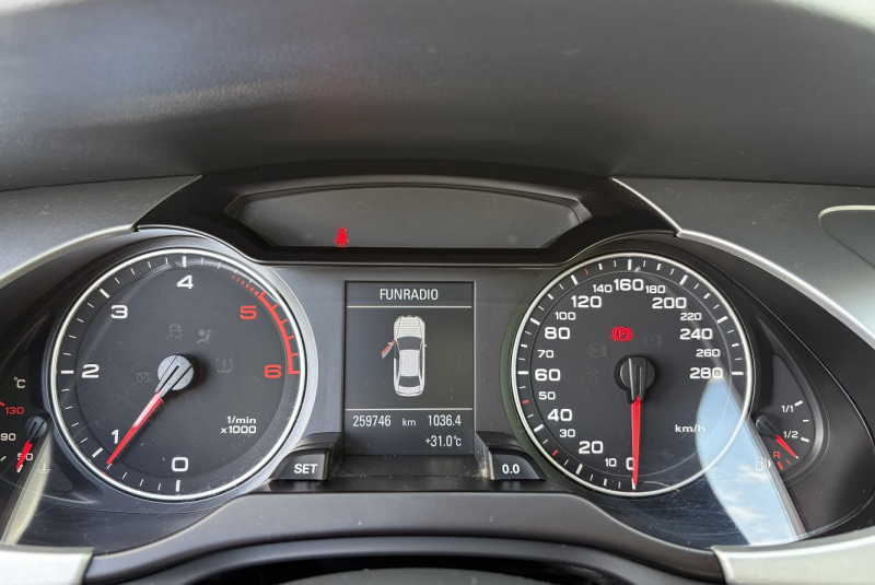 Ponuka / Audi A4 2.0 TDI 136k