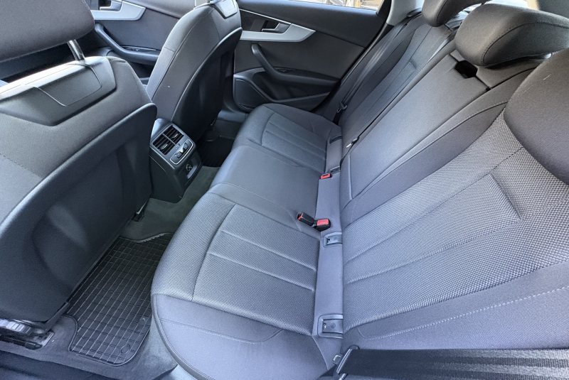 Ponuka / Audi A4 Avant 35 2.0 TDI mHEV S tronic