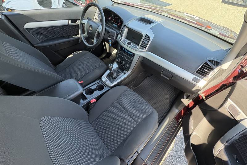 Ponuka / Chevrolet Captiva 2.2 D LS