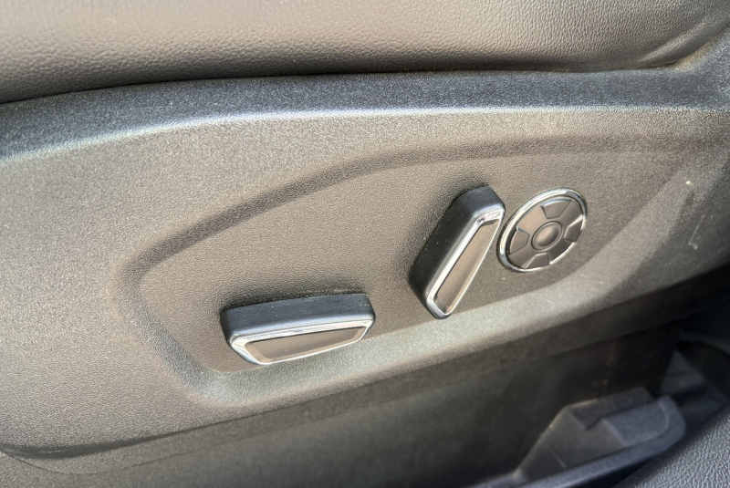 Ponuka / Ford S-Max 2.0 TDCi Duratorq 150 Titanium A/T