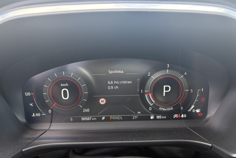 Ponuka / Ford Kuga 1.5 TDCi EcoBlue 120k Titanium A/T