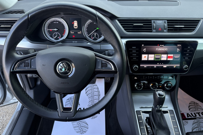 Ponuka / Škoda Superb Combi 2.0 TDI Ambition DSG
