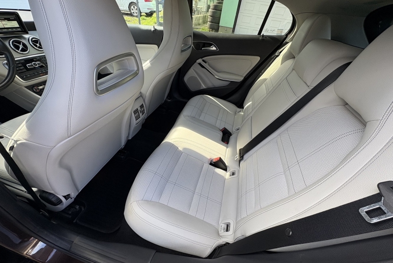 Ponuka / Mercedes-Benz GLA  200 Edition Style