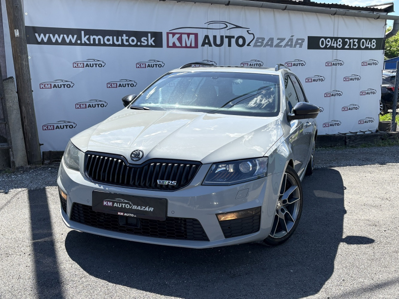 Škoda Octavia Combi 2.0 TDI DPF RS DSG